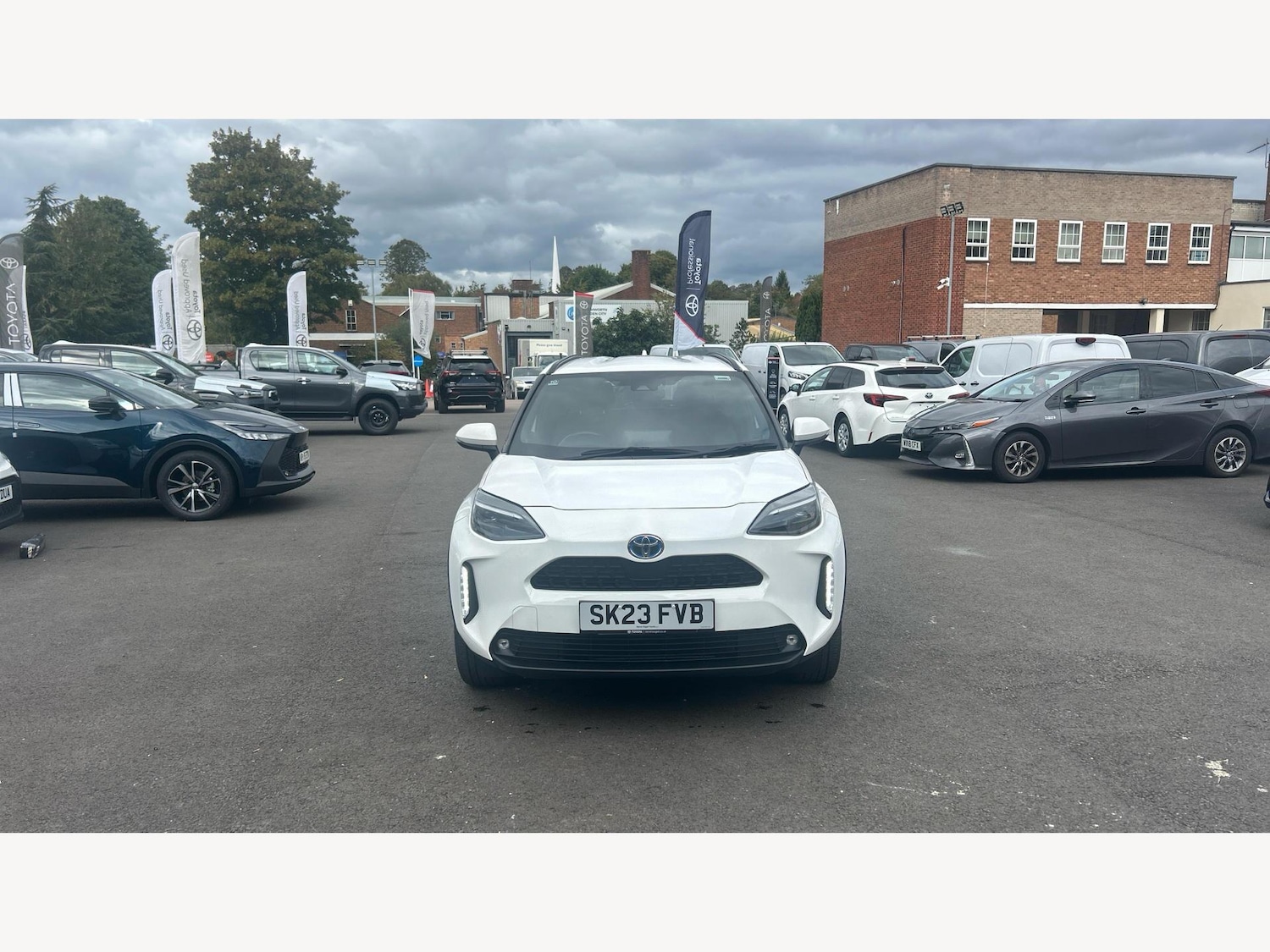 Used Toyota Yaris Cross 2023 for sale - 77625236: Photo 17