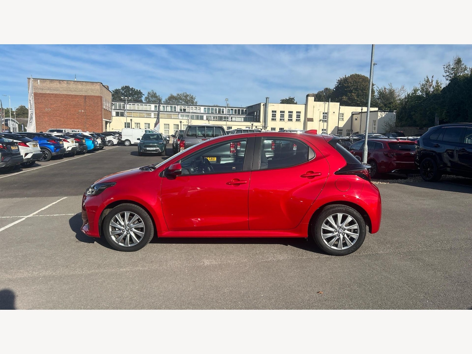 Used Toyota Yaris 2023 for sale - 76472090: Photo 19