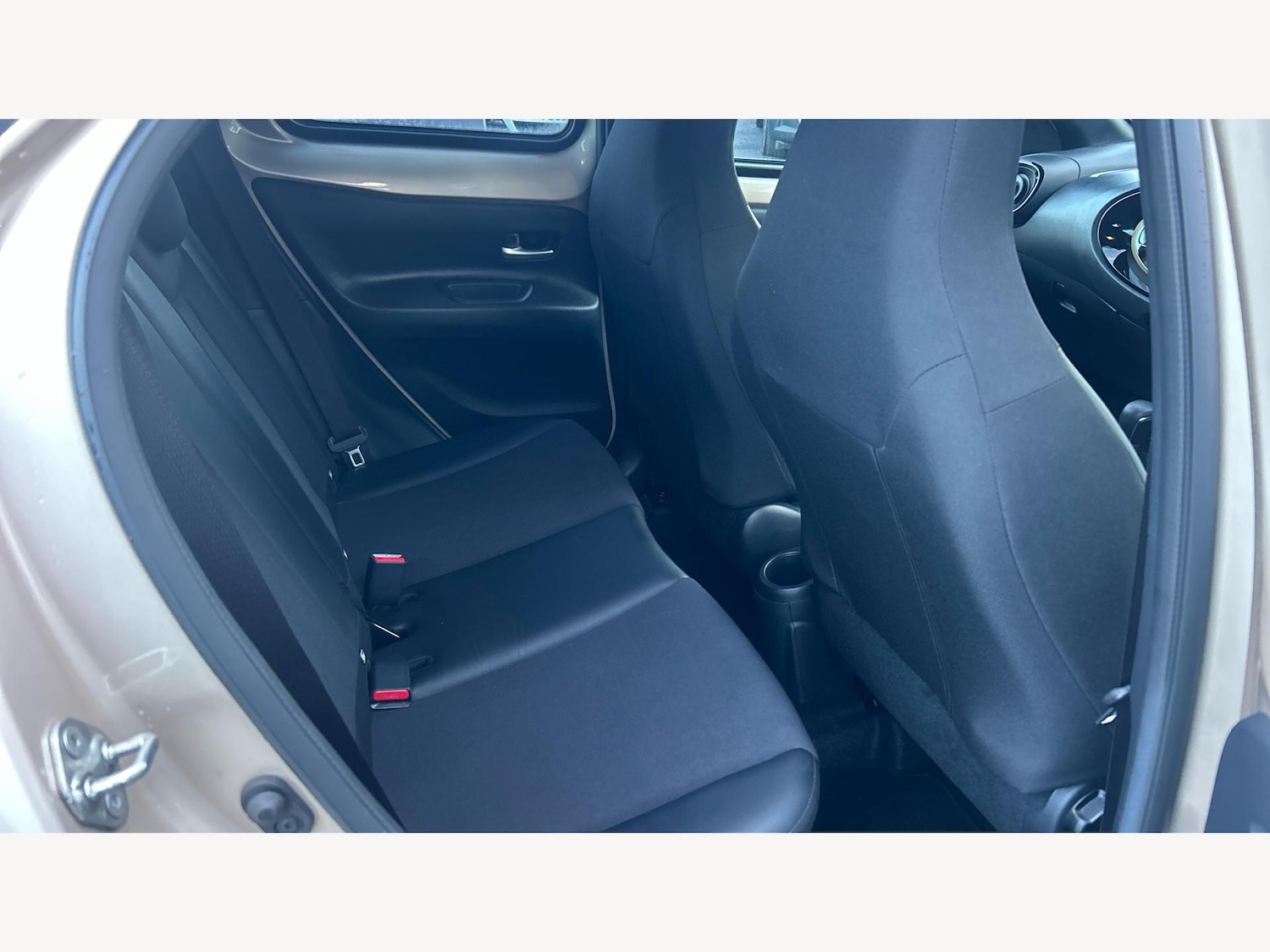 Used Toyota Aygo X 2022 for sale - 77074232: Photo 14