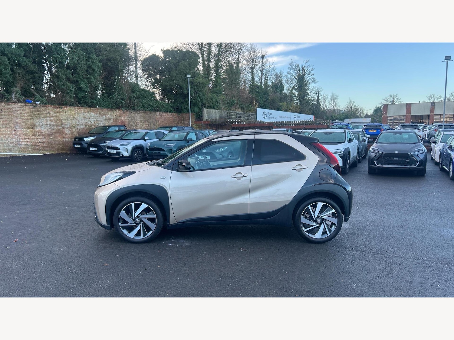 Used Toyota Aygo X 2022 for sale - 77074232: Photo 19