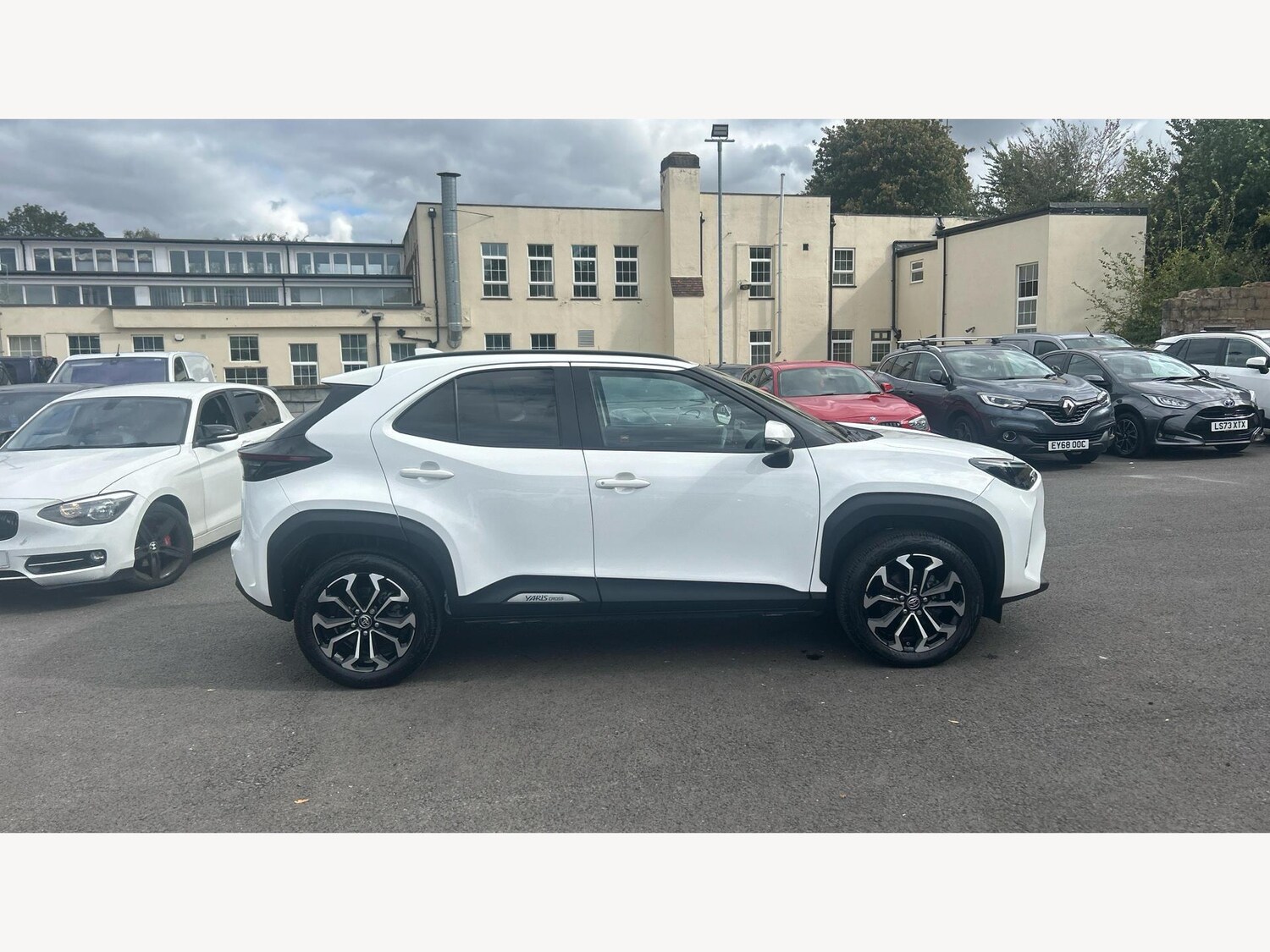 Used Toyota Yaris Cross 2023 for sale - 75978260: Photo 18