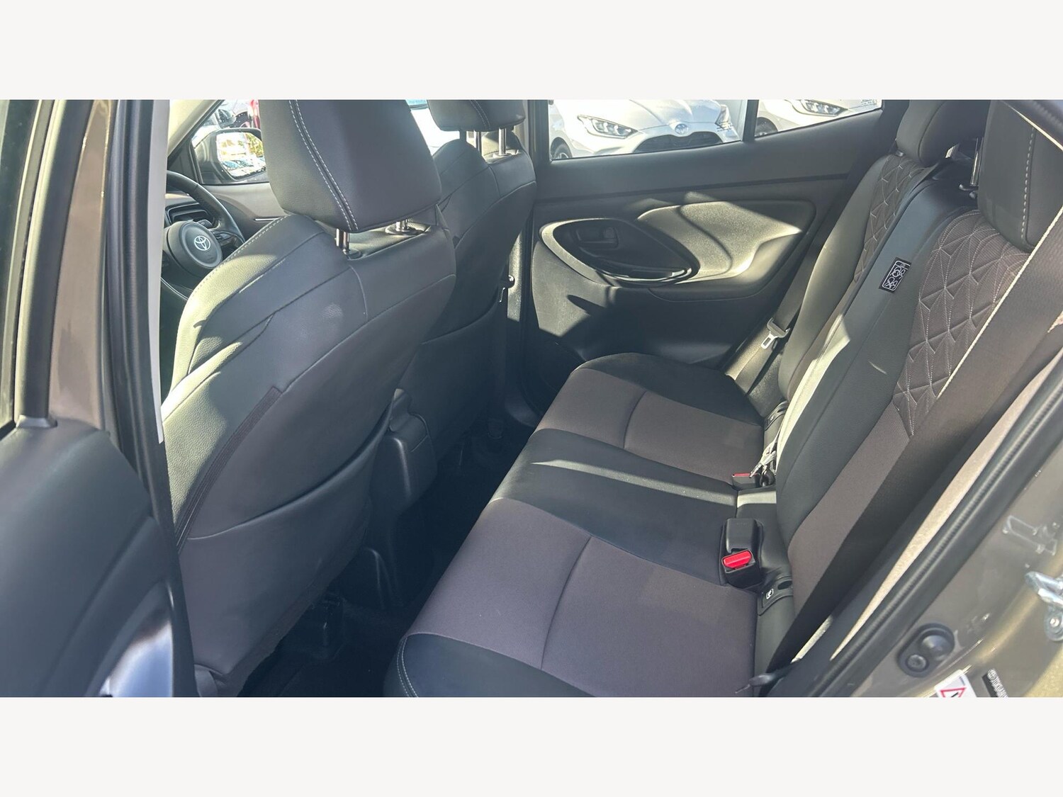 Used Toyota Yaris Cross for sale - 77497240: Photo 15