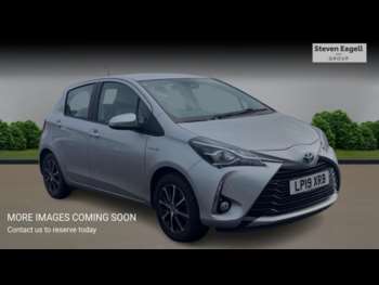 2019 (19) - 1.5 VVT-h Icon Tech Hatchback 5dr Petrol Hybrid E-CVT Euro 6 (s/s) (100 ps)