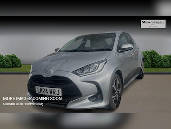 Used Toyota Yaris 2024 for sale - 77898415: Photo