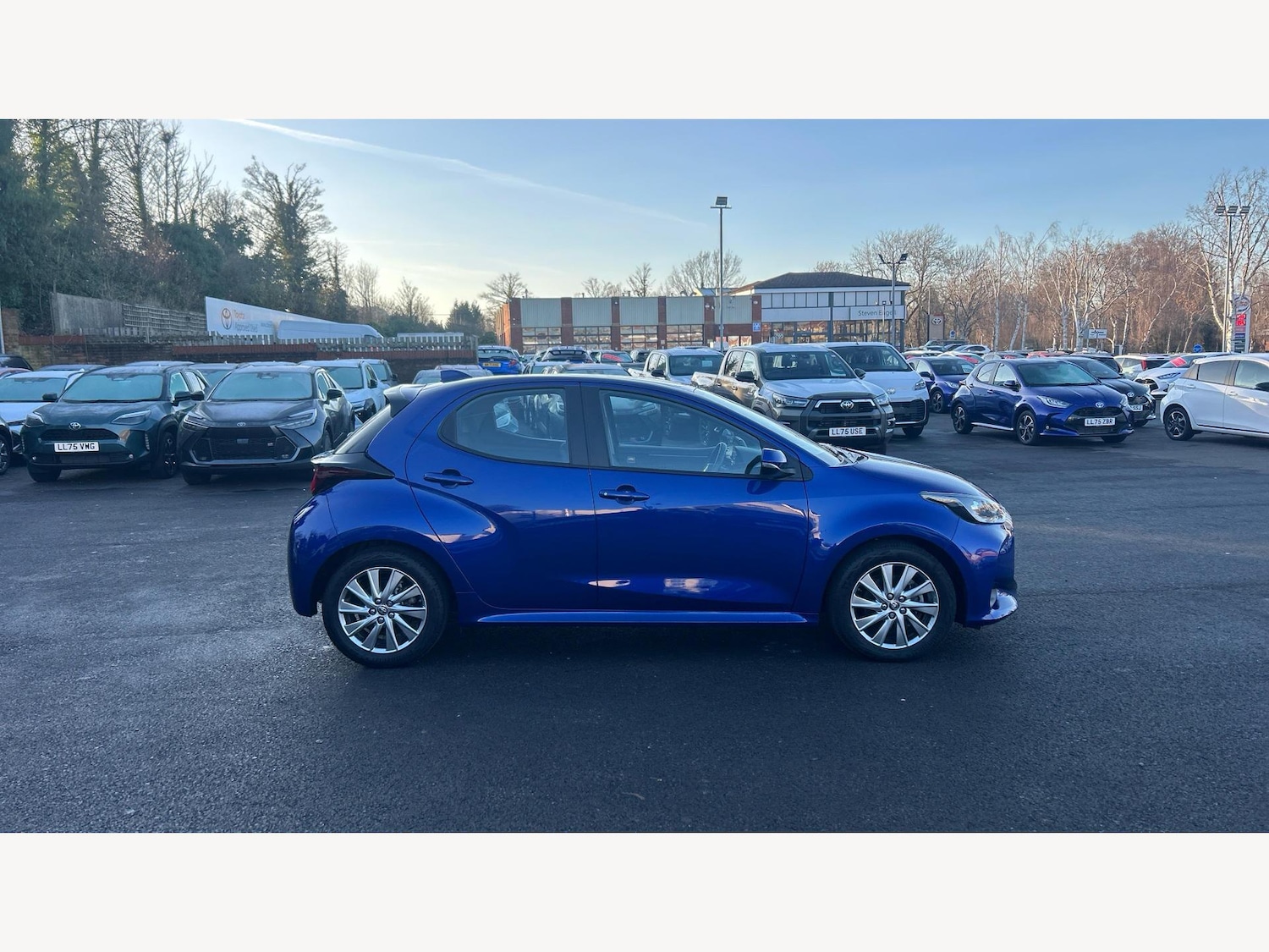 Used Toyota Yaris 2023 for sale - 77109144: Photo 18