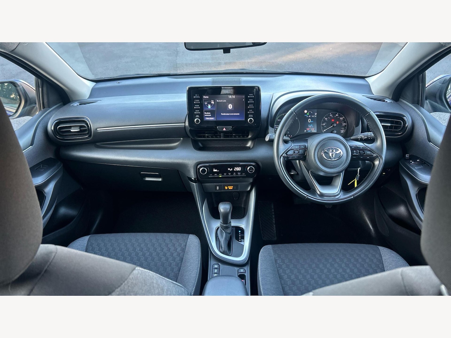 Used Toyota Yaris 2023 for sale - 77109144: Photo 7