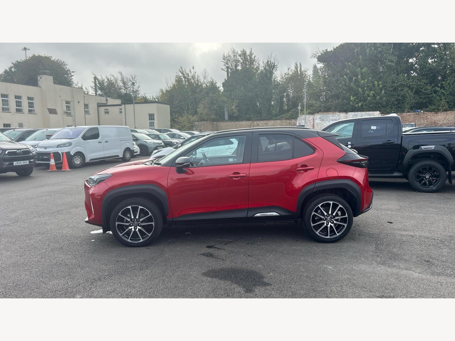 Used Toyota Yaris Cross 2023 for sale - 77238356: Photo 19