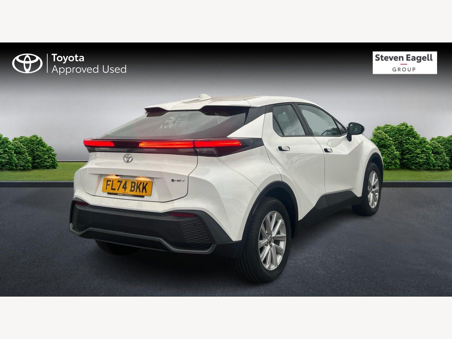 Used Toyota C-HR 2024 for sale - 78171027: Photo 2