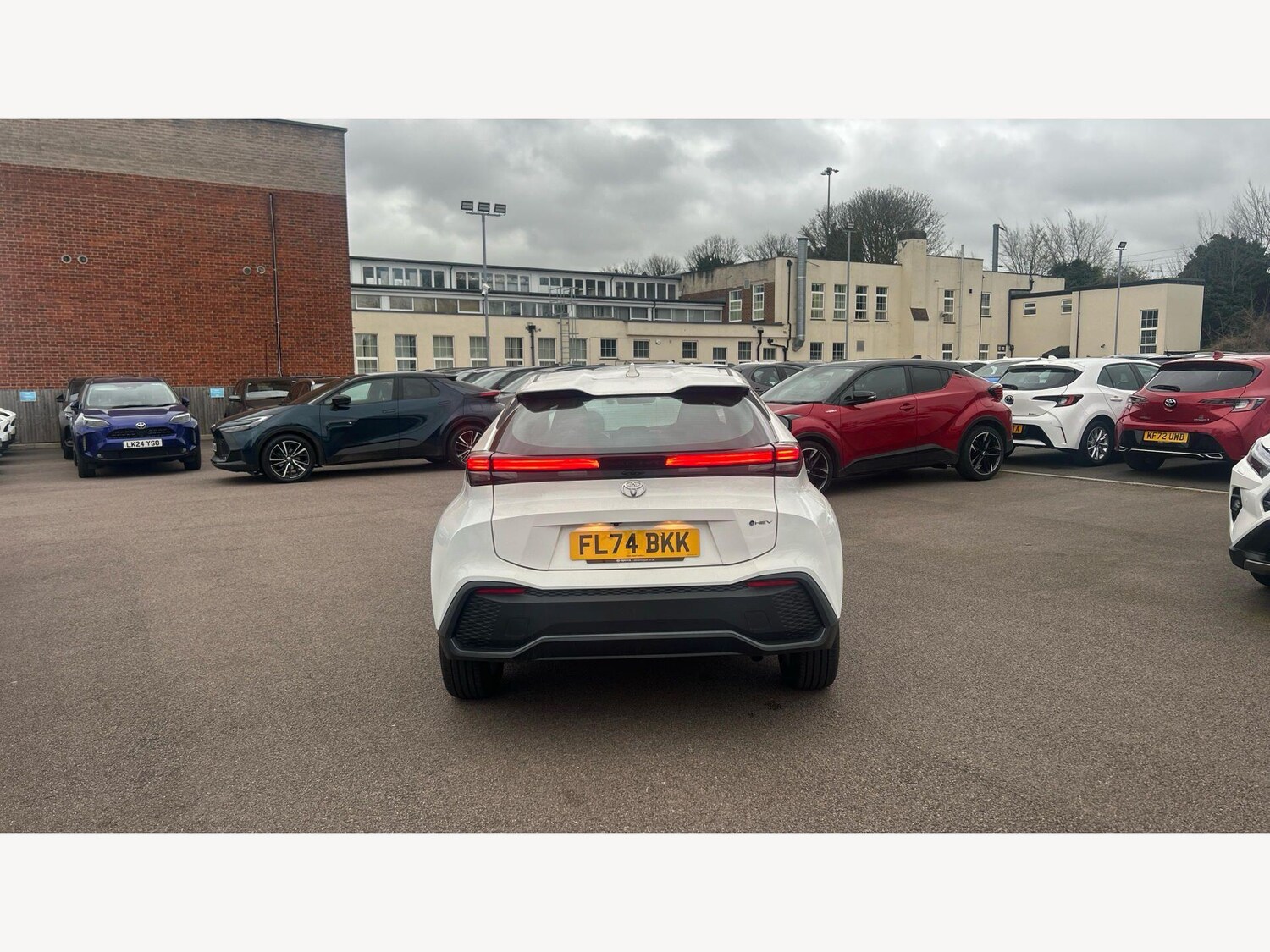 Used Toyota C-HR 2024 for sale - 78171027: Photo 21