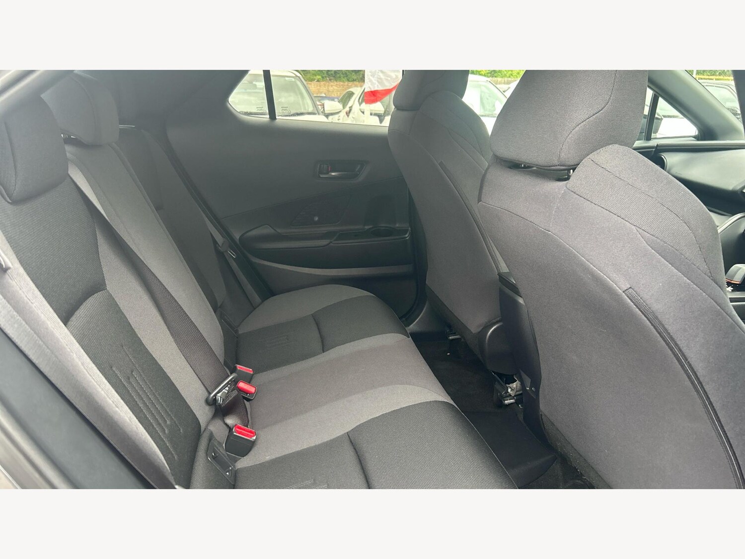 Used Toyota C-HR 2024 for sale - 76913552: Photo 14