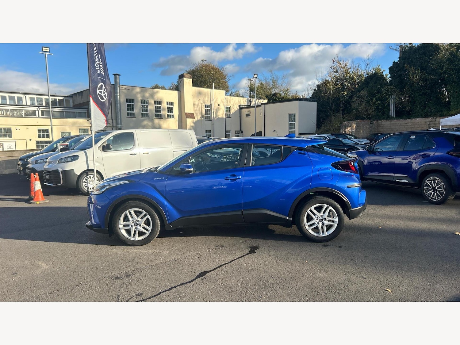 Used Toyota C-HR 2022 for sale - 76832107: Photo 19