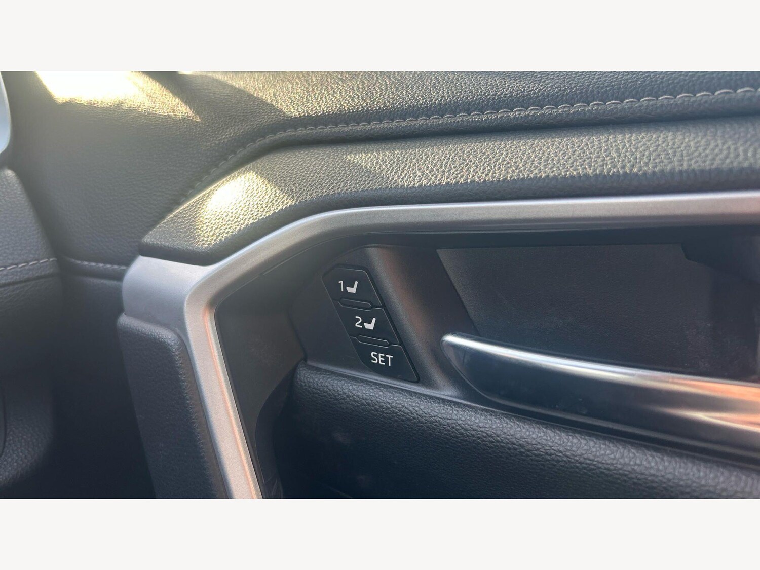 Used Toyota RAV4 for sale - 77738173: Photo 24