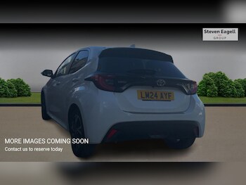 Used Toyota Yaris 2024 for sale - 77898221: Photo