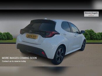 Used Toyota Yaris 2024 for sale - 77898221: Photo