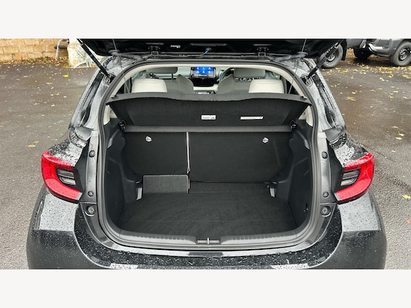 Used Toyota Yaris 2023 for sale - 76175525: Photo 16