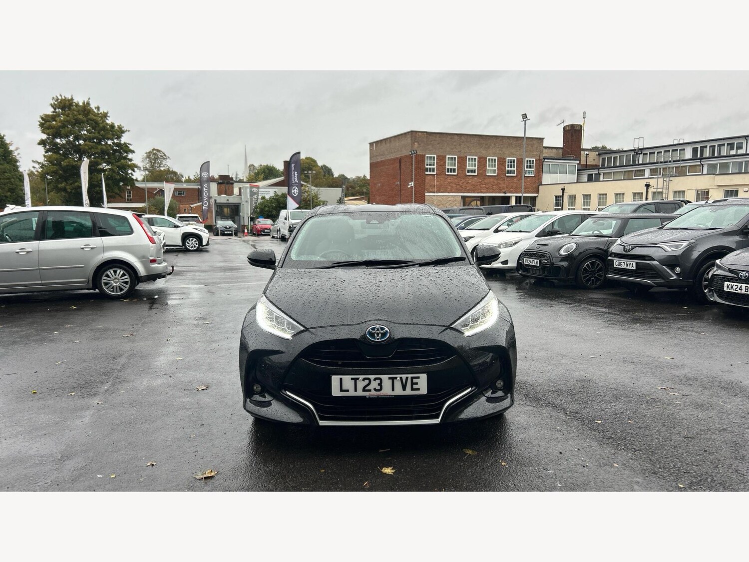 Used Toyota Yaris 2023 for sale - 76175525: Photo 17