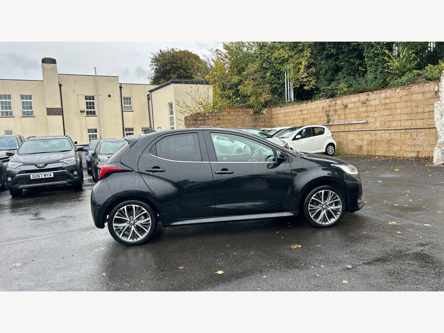 Used Toyota Yaris 2023 for sale - 76175525: Photo 18