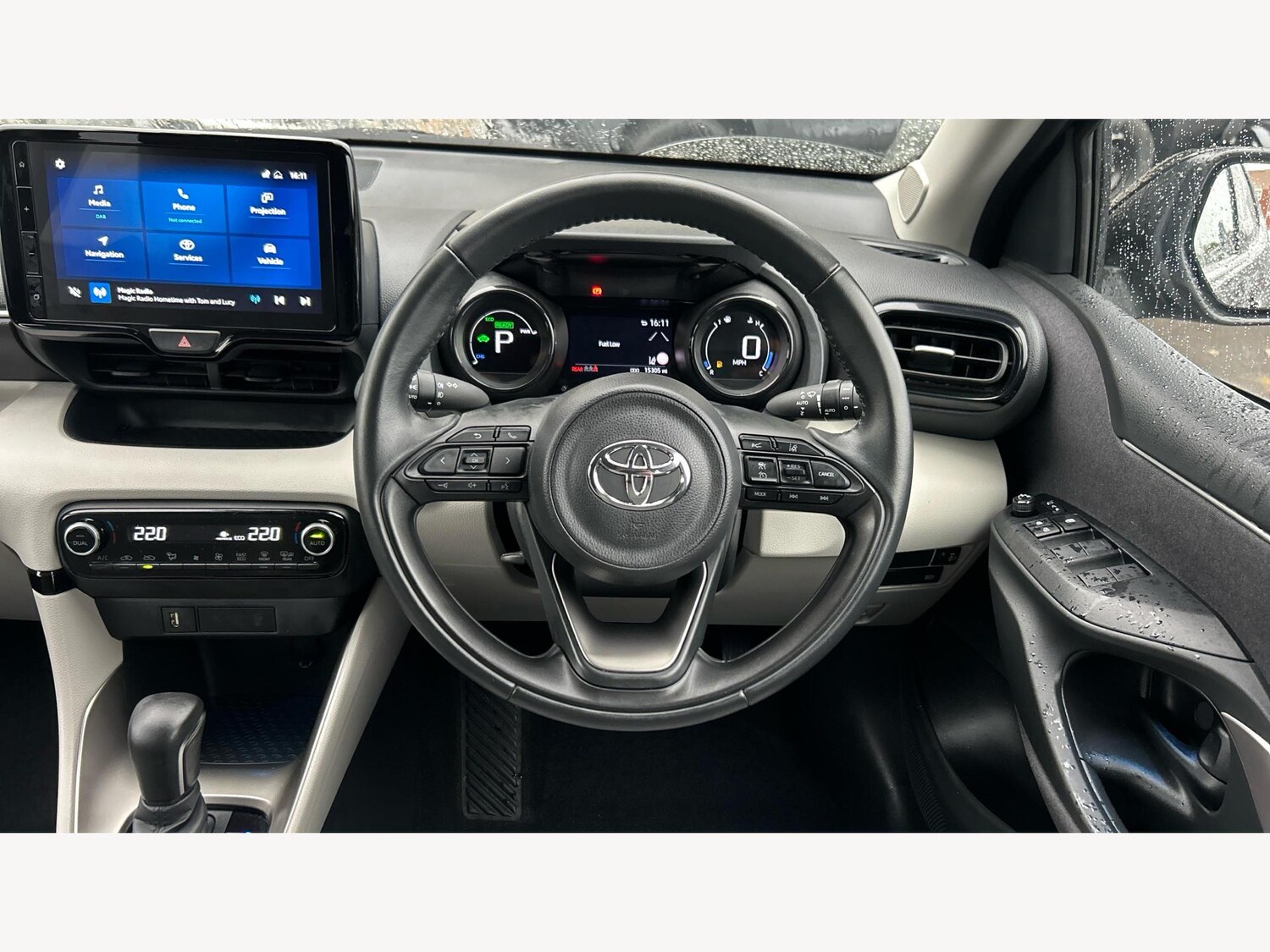 Used Toyota Yaris 2023 for sale - 76175525: Photo 8