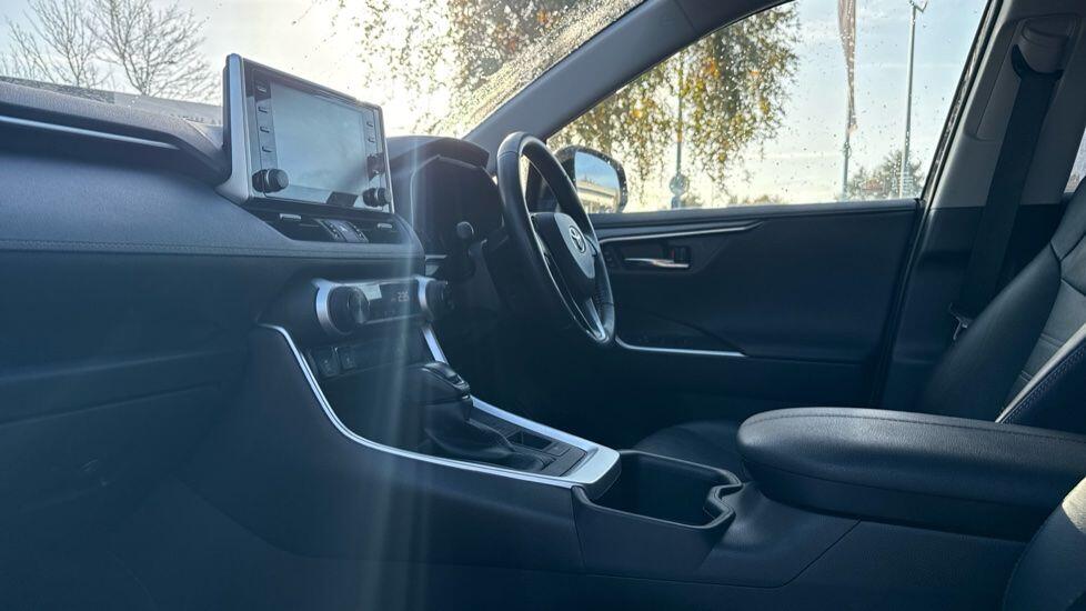 Used Toyota RAV4 2022 for sale - 77646602: Photo 6