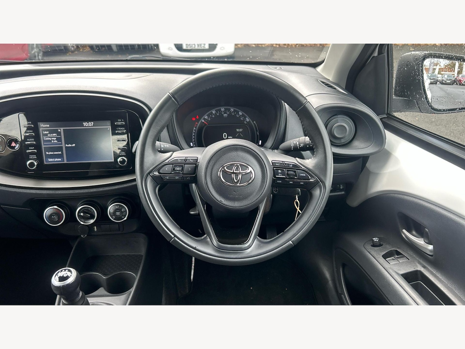 Used Toyota Aygo X 2022 for sale - 76633731: Photo 8