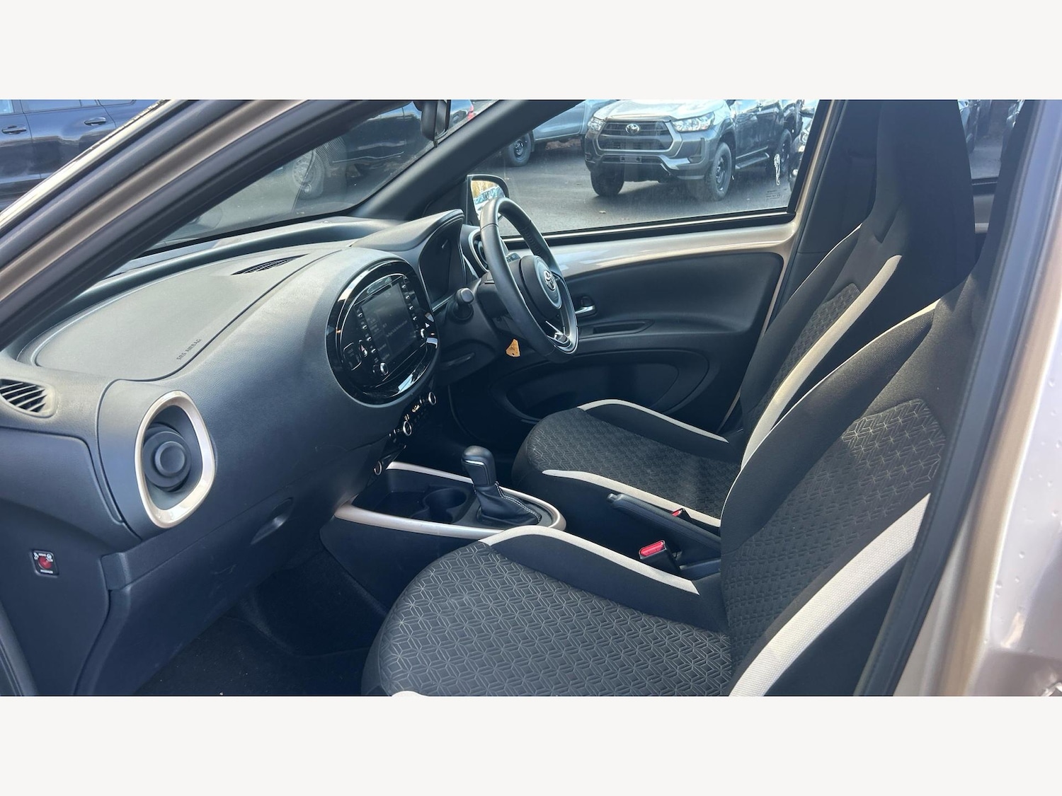 Used Toyota Aygo X 2023 for sale - 77166867: Photo 12