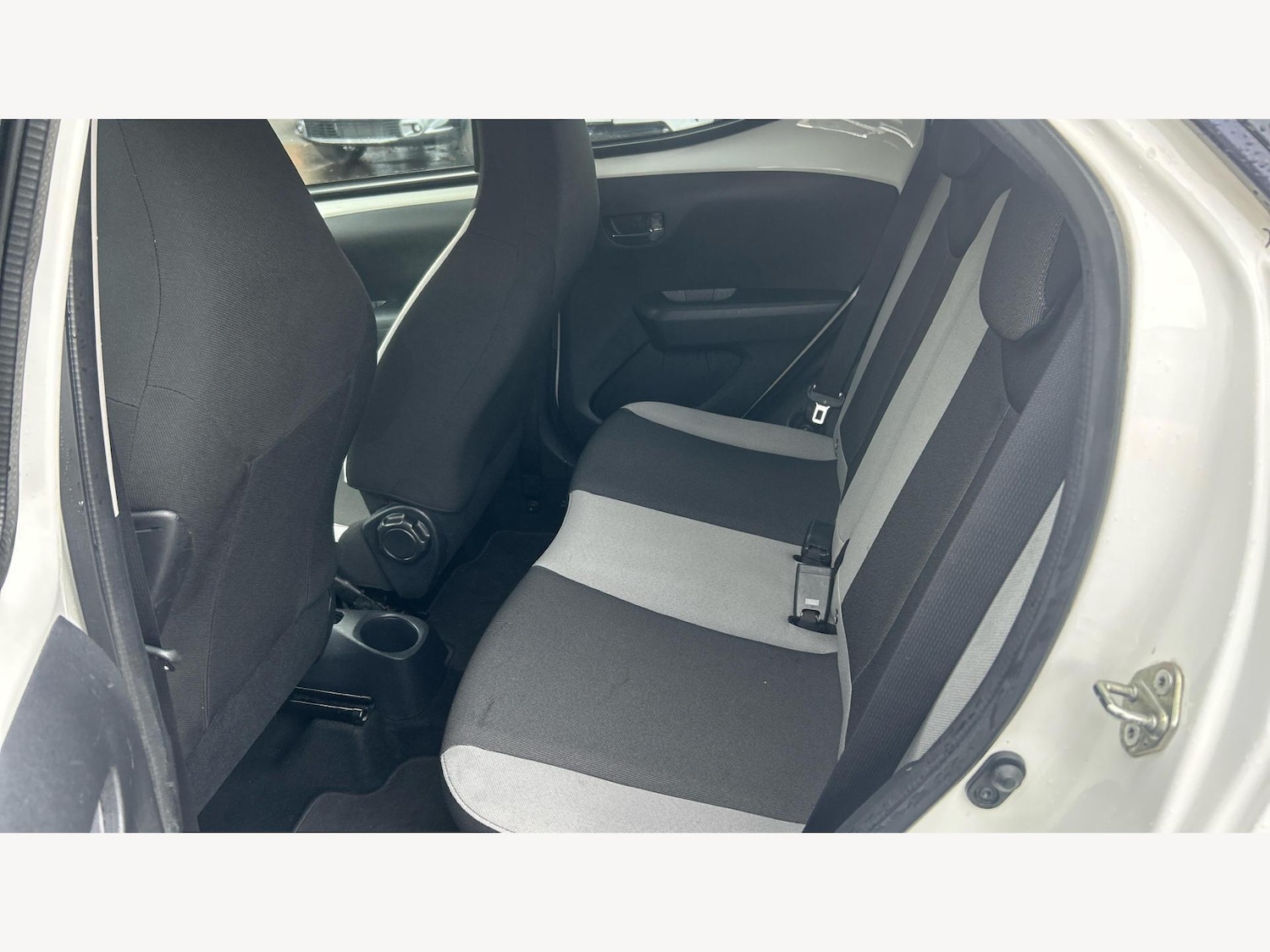 Used Toyota AYGO 2017 for sale - 76573696: Photo 15