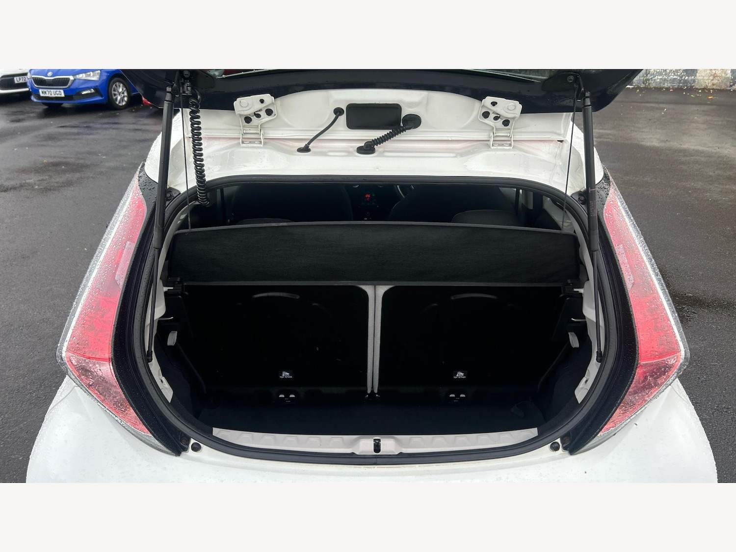 Used Toyota AYGO 2017 for sale - 76573696: Photo 16