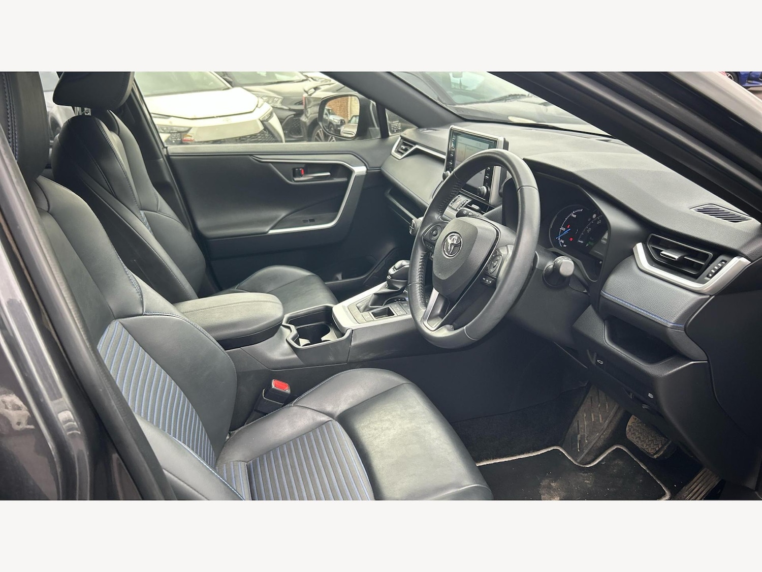 Used Toyota RAV4 2021 for sale - 77267015: Photo 13