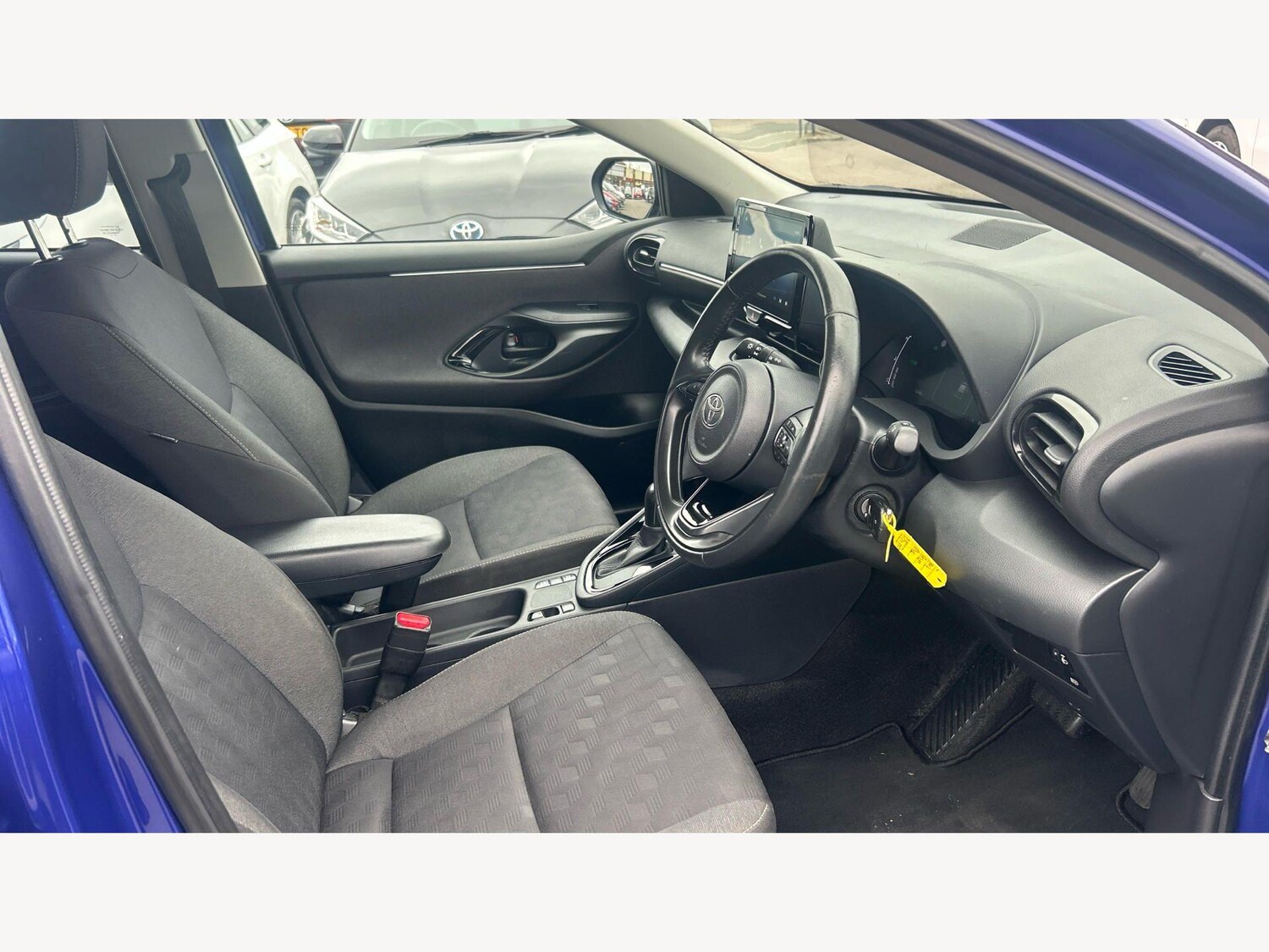Used Toyota Yaris 2024 for sale - 77898361: Photo 13