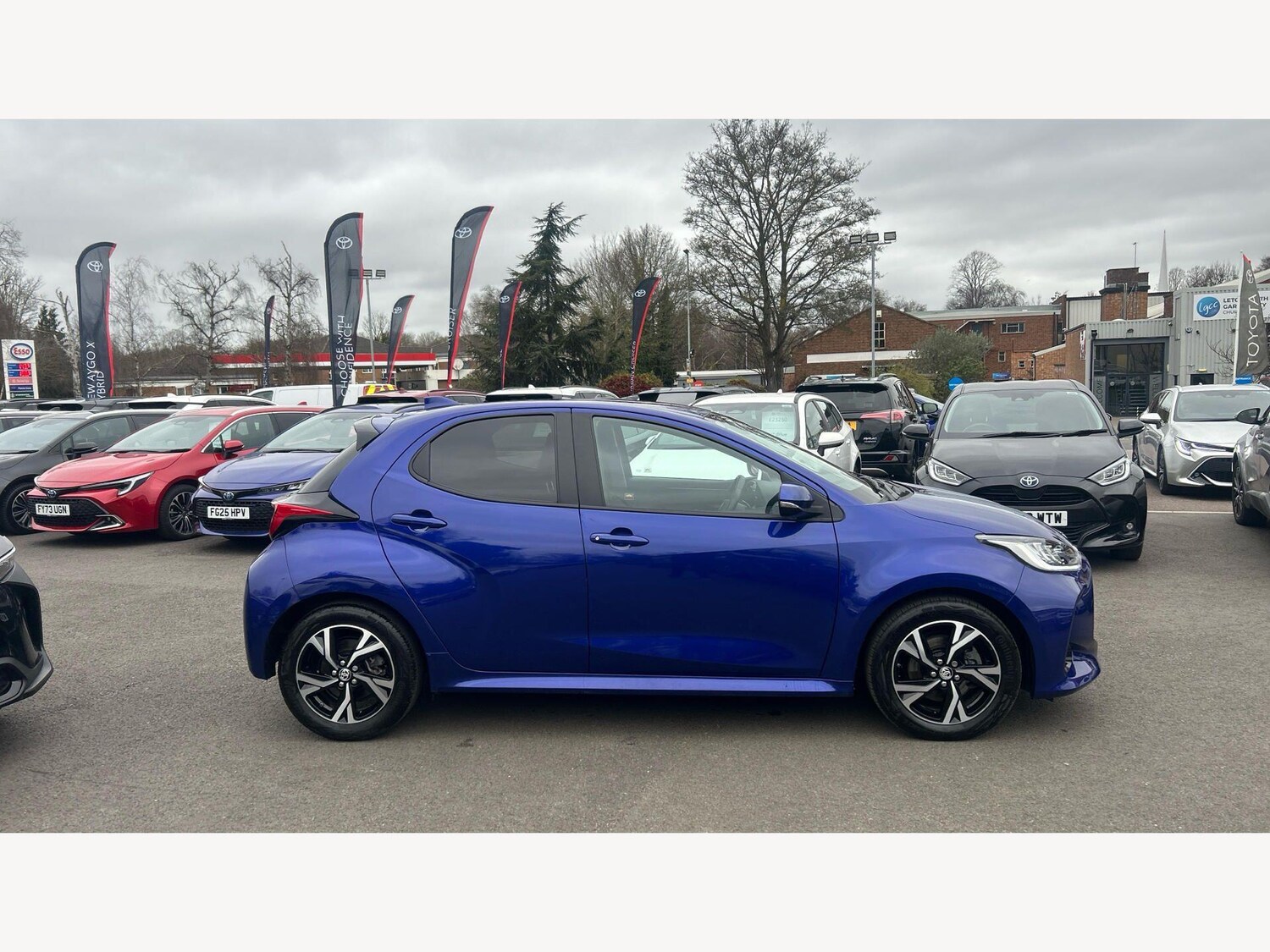 Used Toyota Yaris 2024 for sale - 77898361: Photo 18