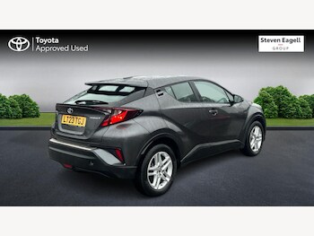 Used Toyota C-HR 2023 for sale - 77658581: Photo