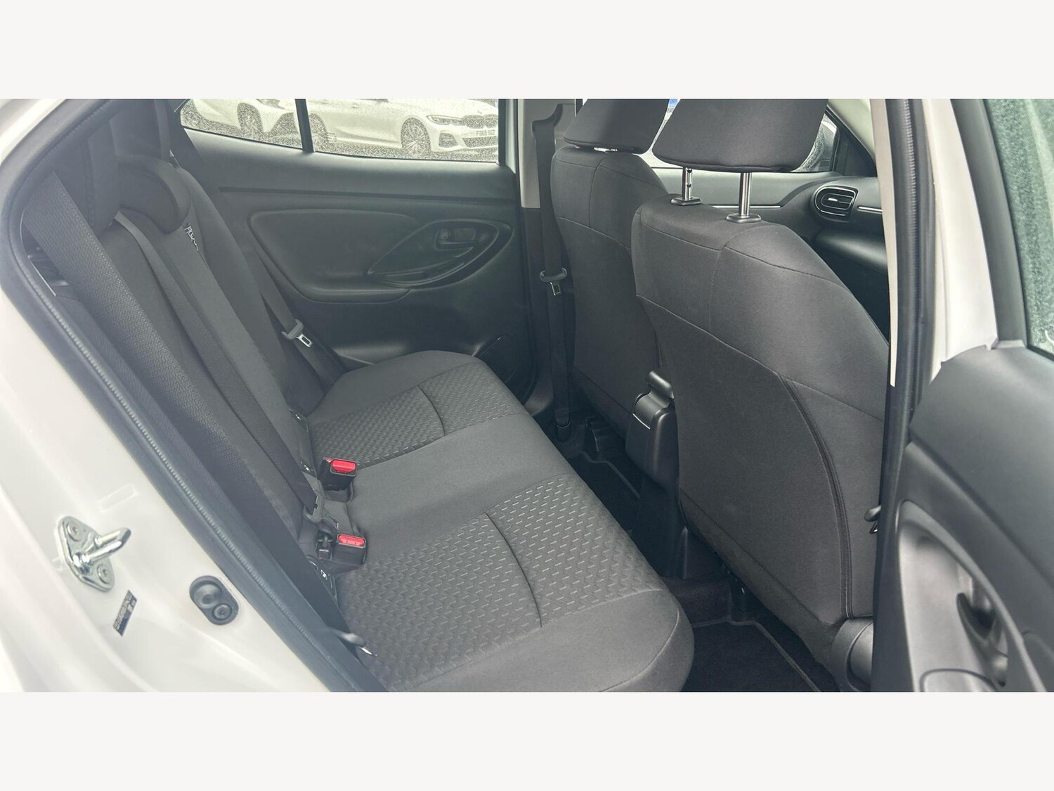 Used Toyota Yaris Cross 2024 for sale - 76976433: Photo 14