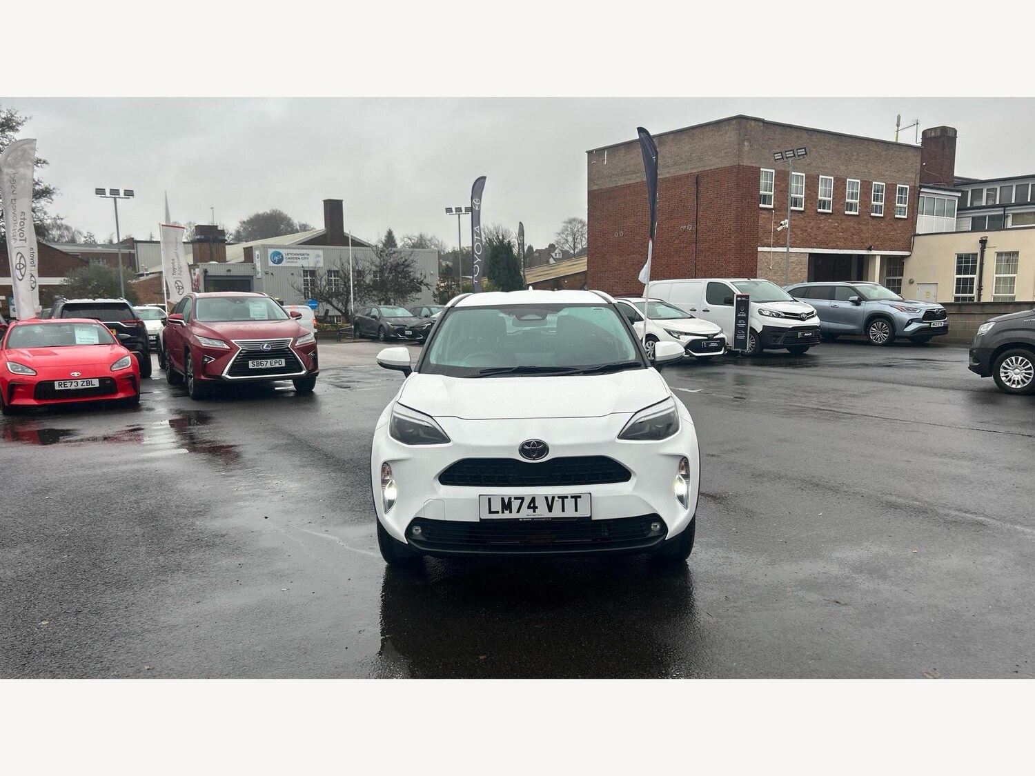 Used Toyota Yaris Cross 2024 for sale - 76976433: Photo 17