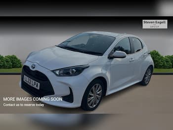 Used Toyota Yaris 2022 for sale - 79657377: Photo