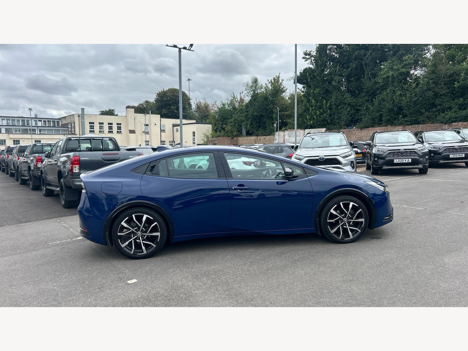 Used Toyota Prius 2024 for sale - 77131004: Photo 18