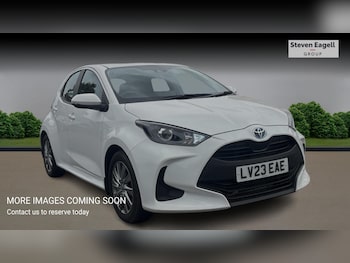 Used Toyota Yaris 2023 for sale - 79565697: Photo