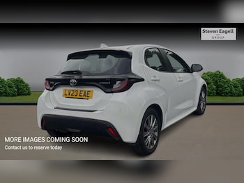 Used Toyota Yaris 2023 for sale - 79565697: Photo