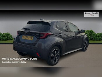 Used Toyota Yaris 2024 for sale - 77898329: Photo