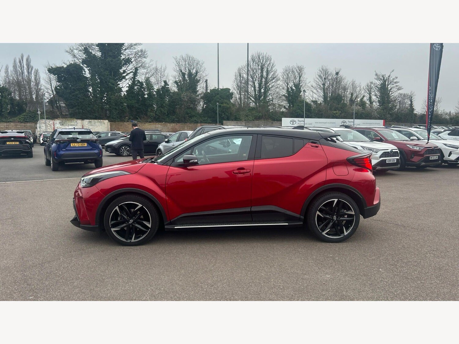 Used Toyota C-HR 2023 for sale - 78147828: Photo 19