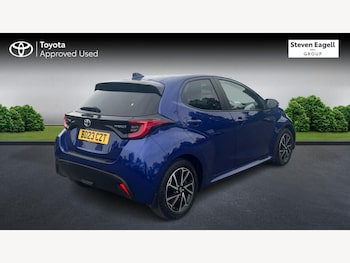 Used Toyota Yaris 2023 for sale - 79565004: Photo