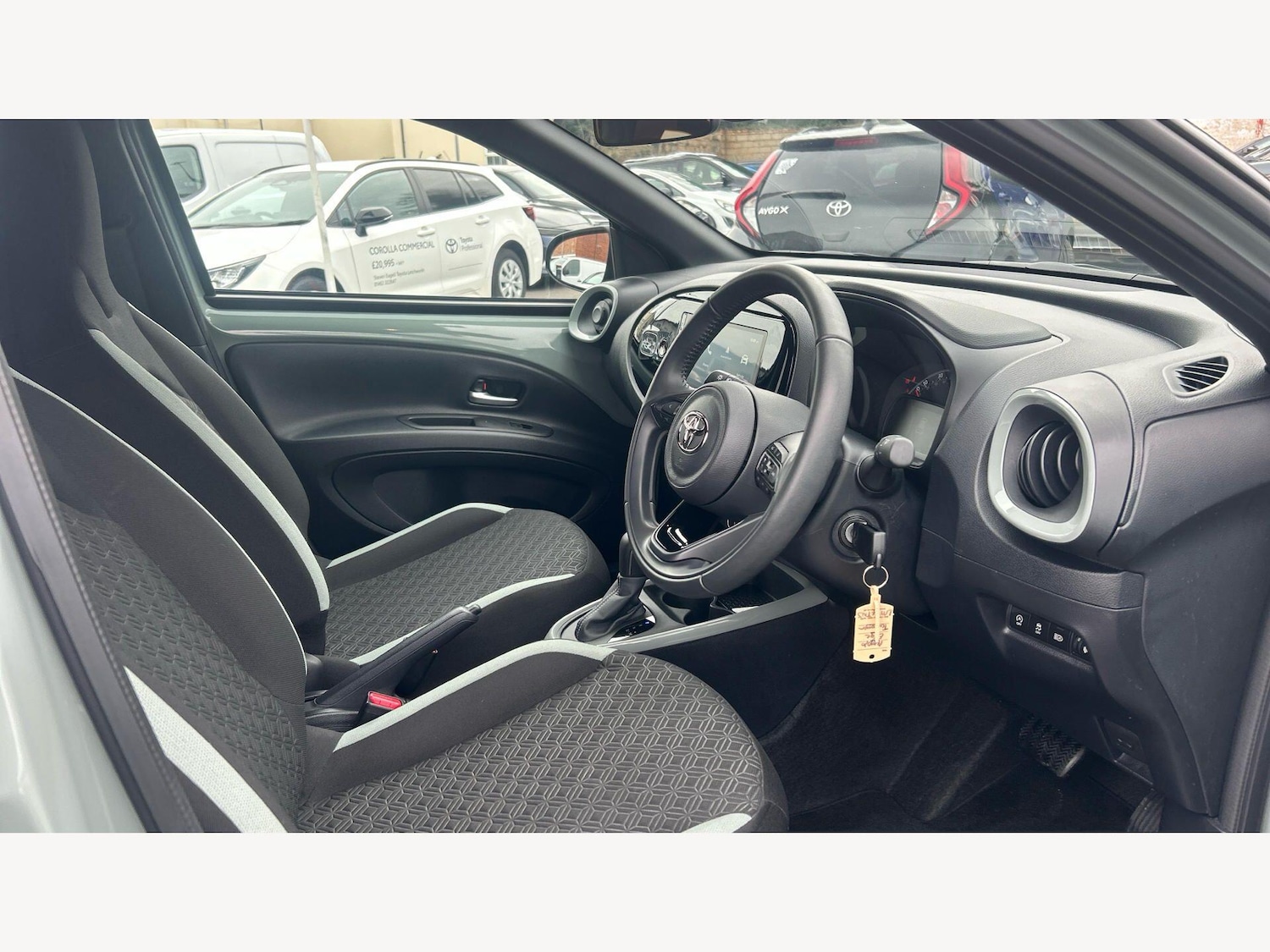 Used Toyota Aygo X 2024 for sale - 77898620: Photo 13