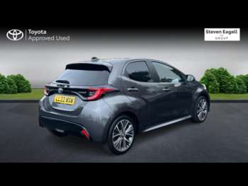 Used Toyota Yaris 2022 for sale - 74597191: Photo