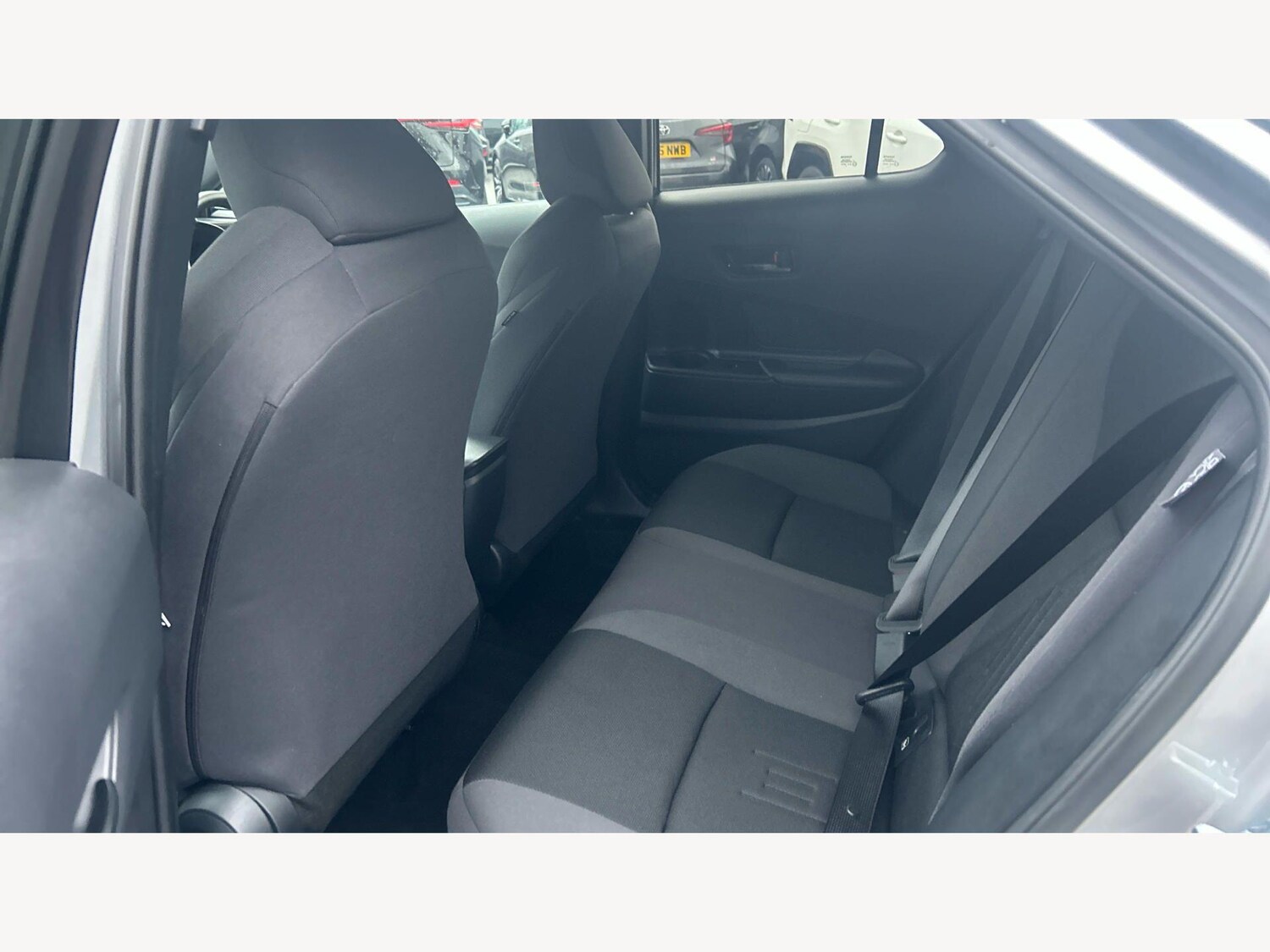 Used Toyota C-HR for sale - 77633668: Photo 15