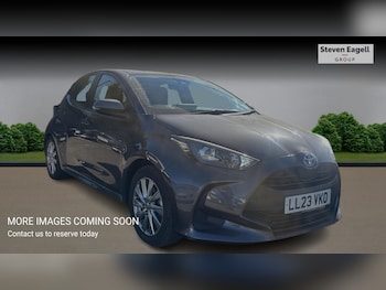 Used Toyota Yaris 2023 for sale - 78171188: Photo