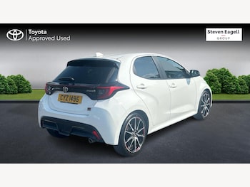 Used Toyota Yaris 2023 for sale - 79401391: Photo