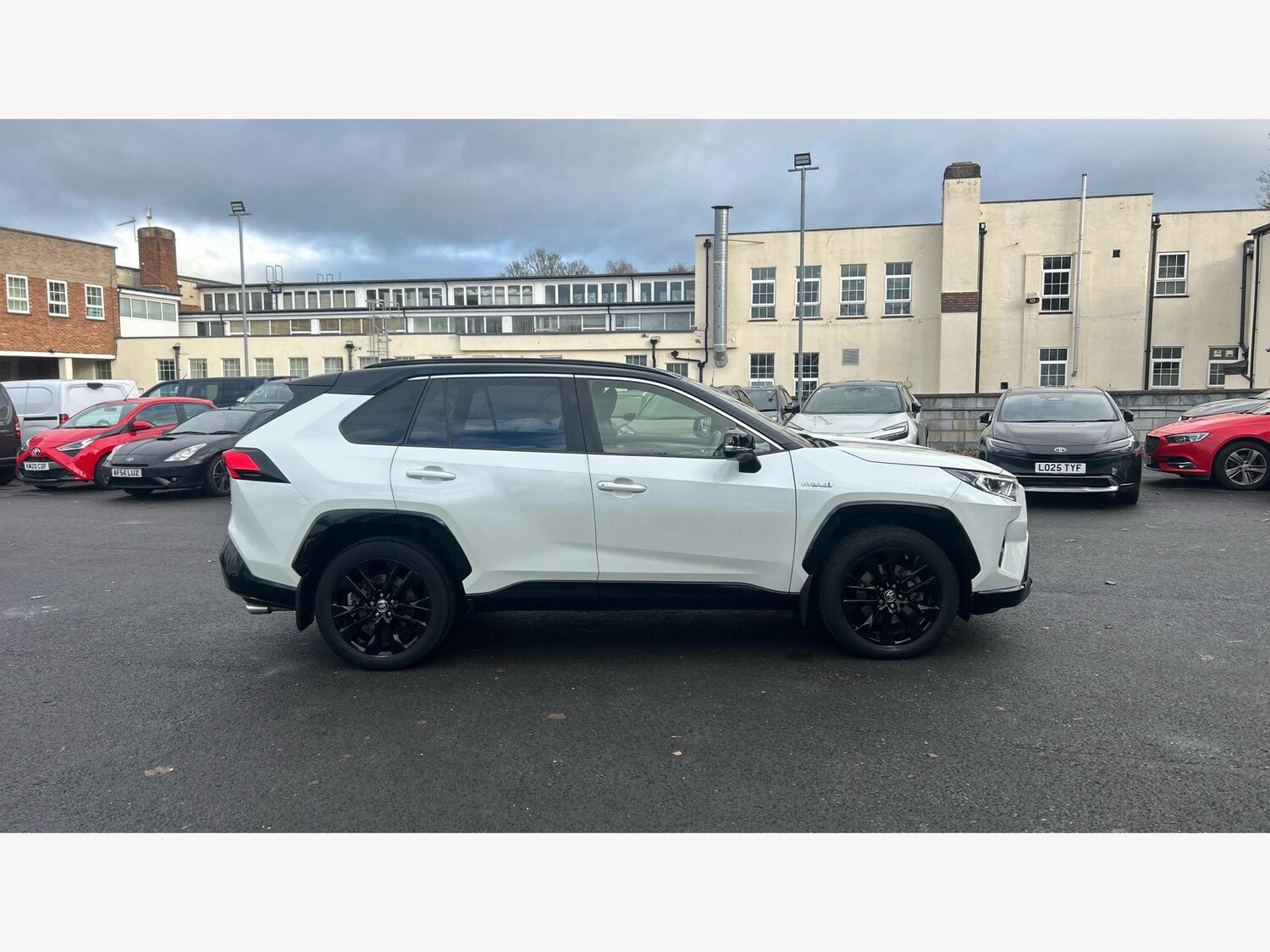 Used Toyota RAV4 2021 for sale - 76786515: Photo 18