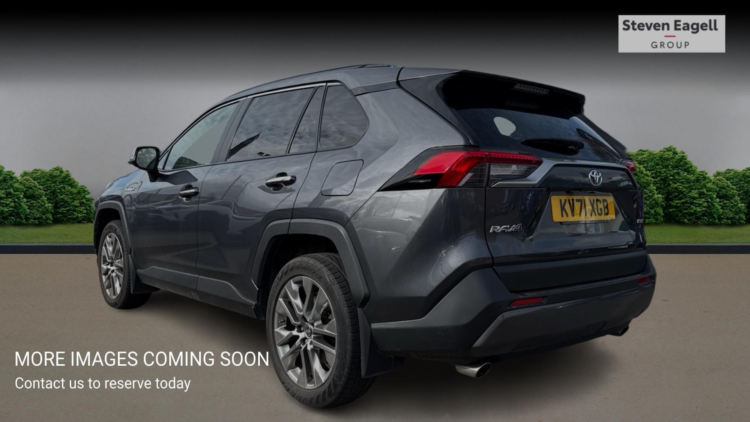 Used Toyota RAV4 2021 for sale - 77647095: Photo 2