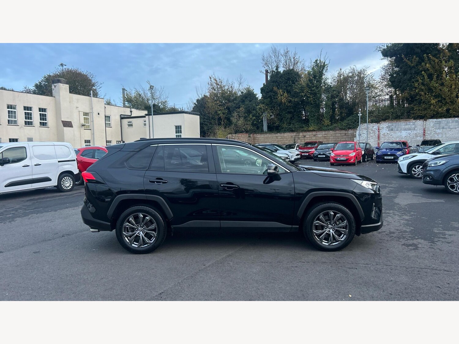 Used Toyota RAV4 2022 for sale - 77230501: Photo 18