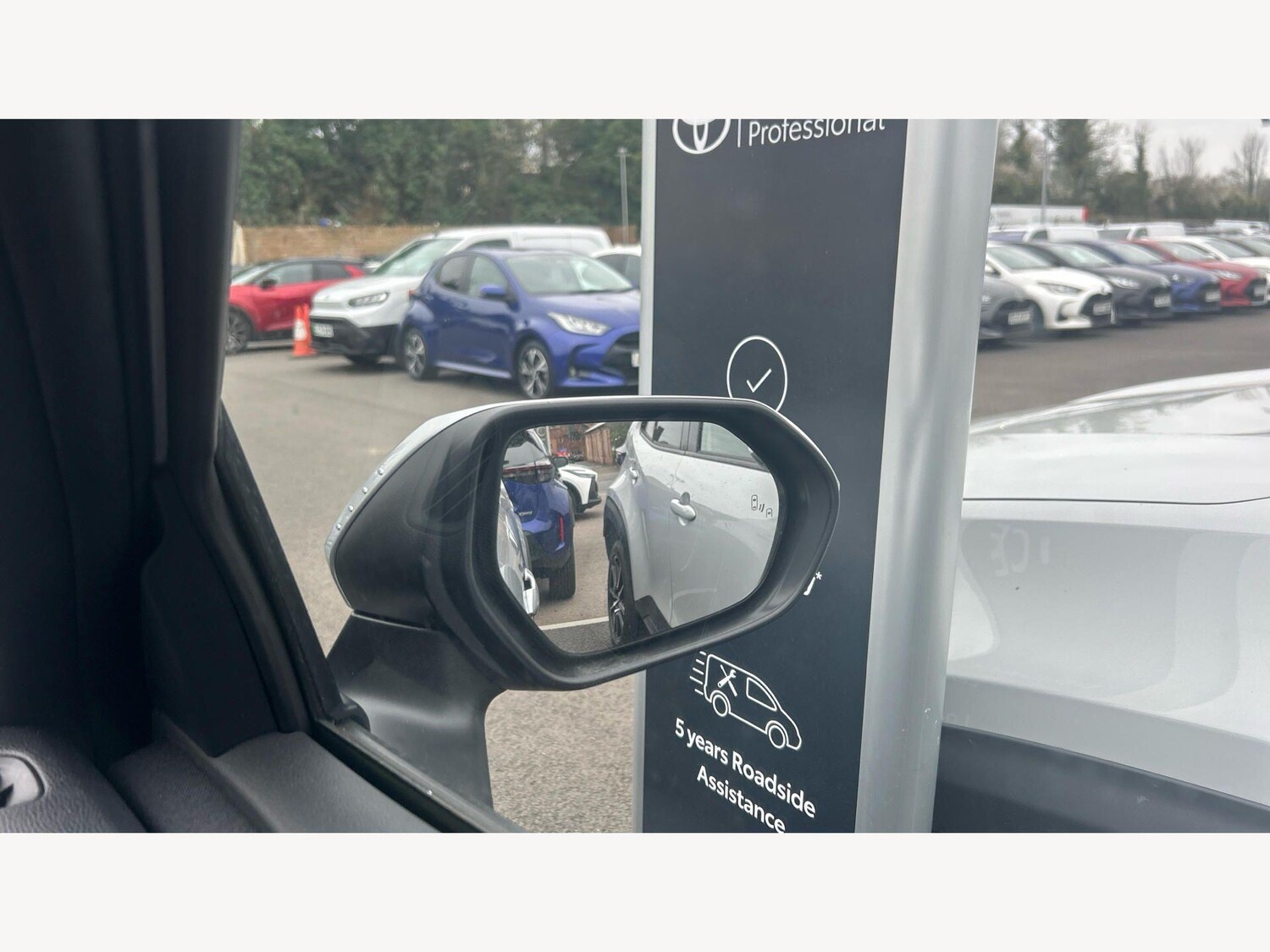 Used Toyota Yaris Cross 2024 for sale - 78170699: Photo 31