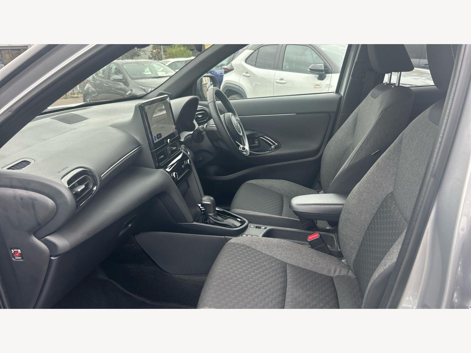 Used Toyota Yaris Cross 2024 for sale - 78170699: Photo 7